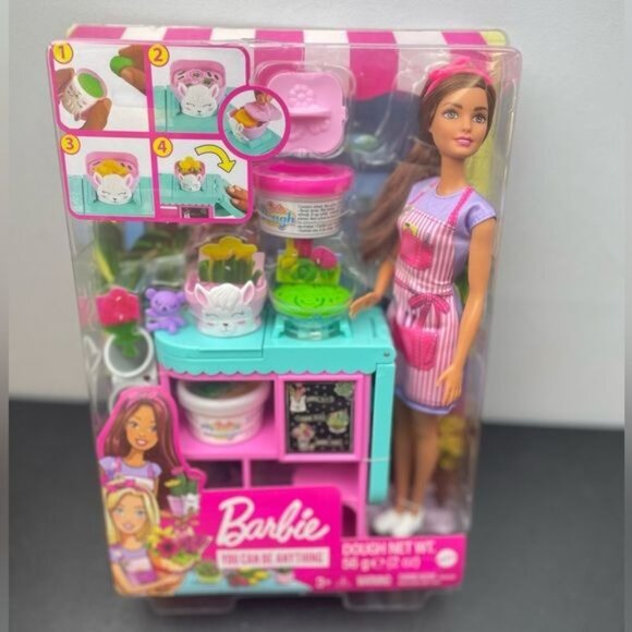 Barbie You Can Be Anything Florist Brunette Doll and Playset (#8833) - Picture 10 of 10